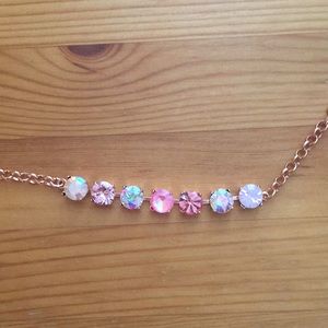 Shades of Pink Crystal Bracelet🌸🎀
